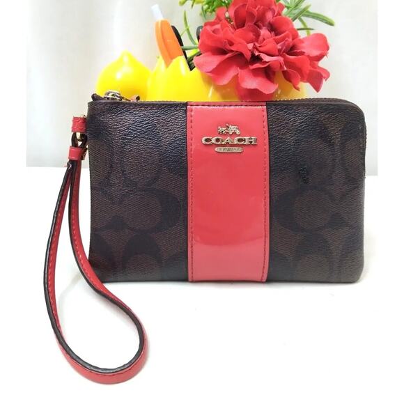 Coach Signature Coated Leather Red Stripe Zipper Closure Wristlet - Coin Wallet - Picture 1 of 16